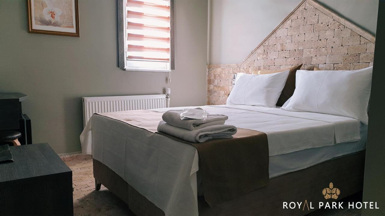 Royal Park Hotel Corlu Bed And Breakfast Tekirdag Exterior photo