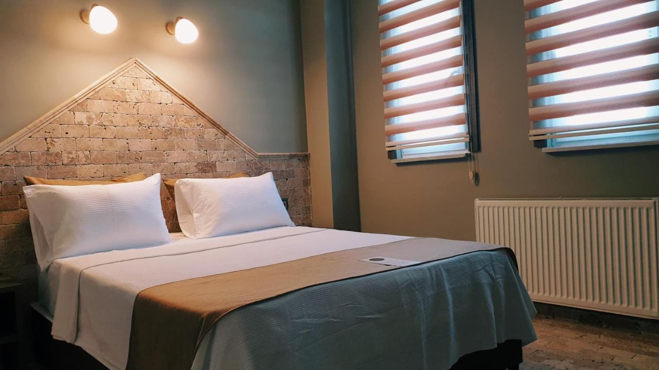 Royal Park Hotel Corlu Bed And Breakfast Tekirdag Exterior photo