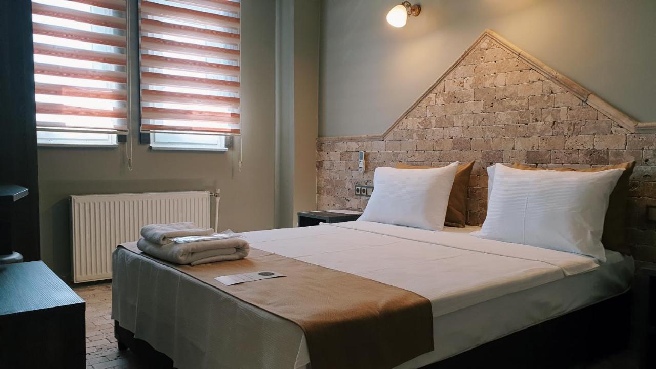 Royal Park Hotel Corlu Bed And Breakfast Tekirdag Exterior photo