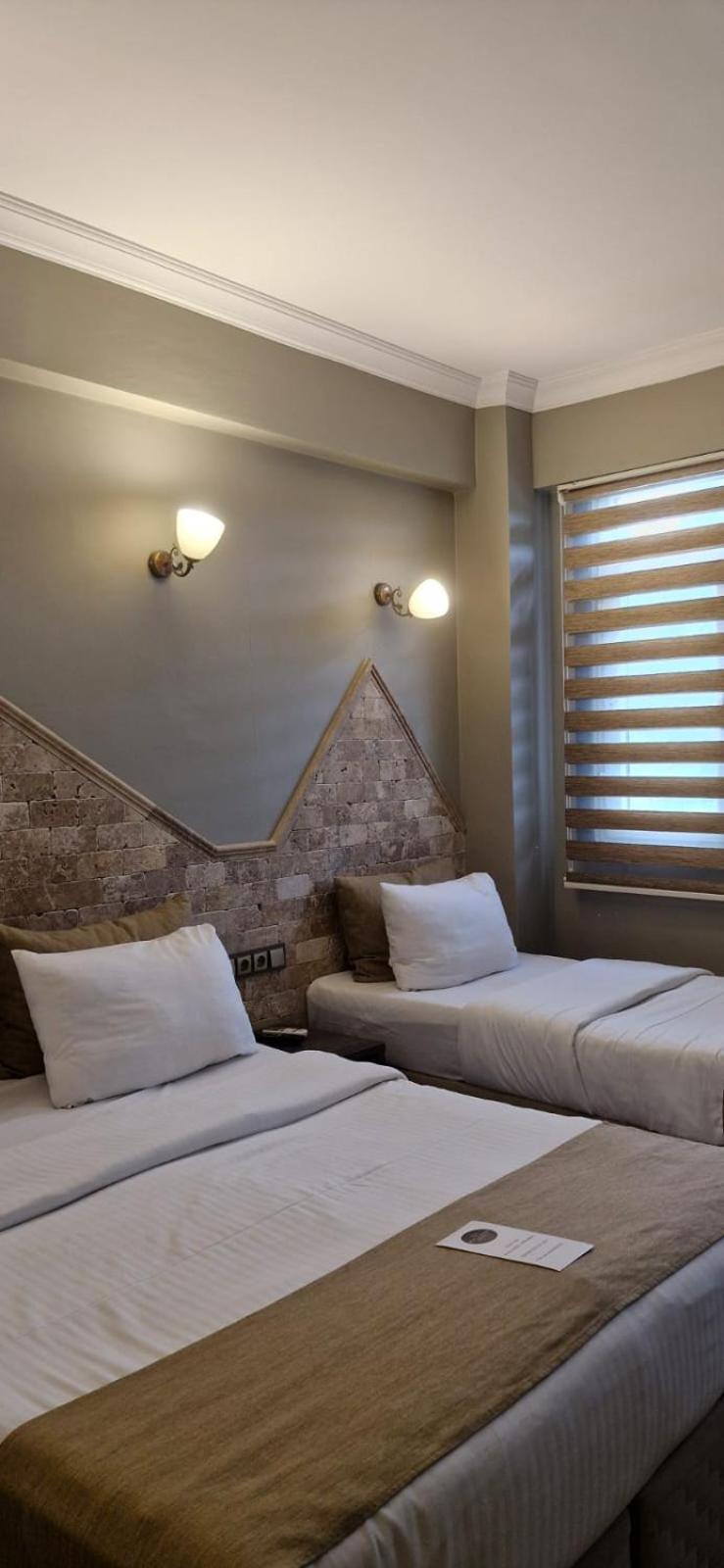 Royal Park Hotel Corlu Bed And Breakfast Tekirdag Exterior photo