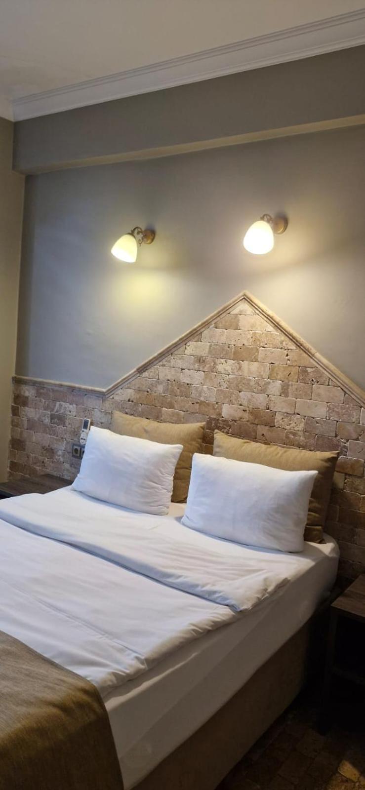 Royal Park Hotel Corlu Bed And Breakfast Tekirdag Exterior photo